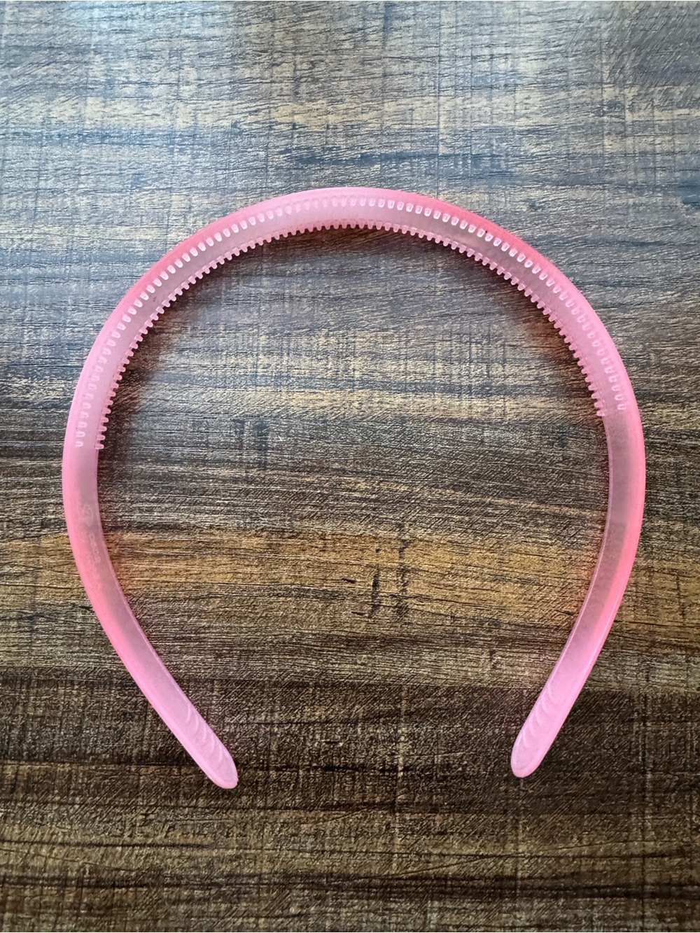 Thin Pink Plastic Toothed Headband Non Slip Hair Band New